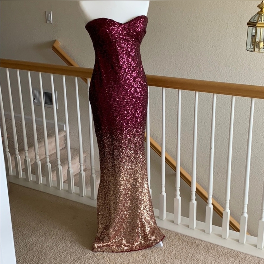 EUC Jump Apparel Burgundy Gold Ombre Sequin Strapless Dress Sz 5/6